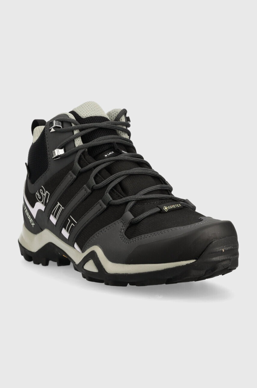 adidas TERREX Обувки Swift R2 Mid GTX в черно - Pepit.bg