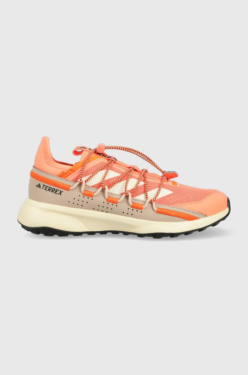 adidas TERREX Обувки Voyager 21 в оранжево - Pepit.bg