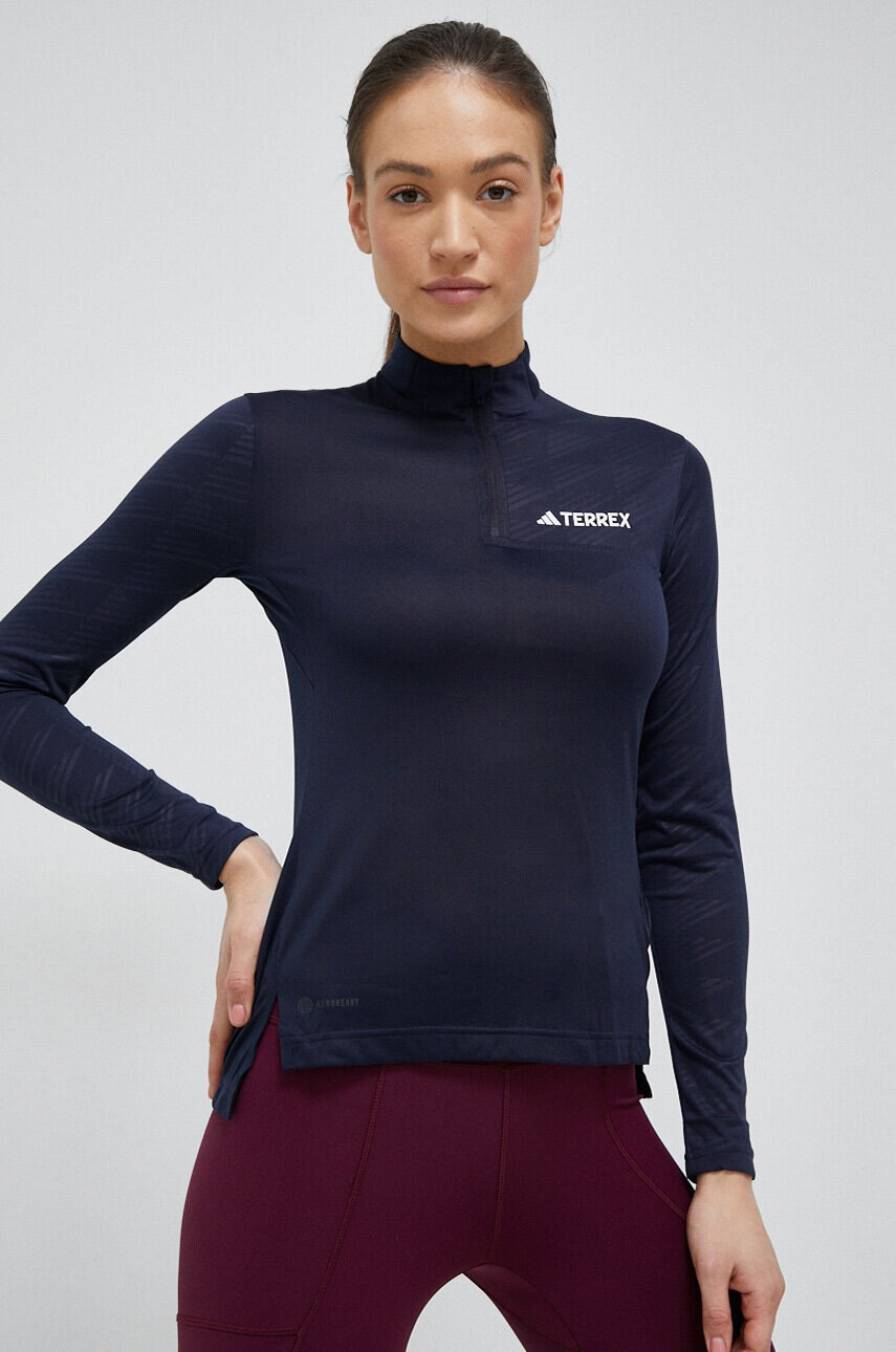 adidas TERREX Спортен суичър Multi в тъмносиньо с десен - Pepit.bg