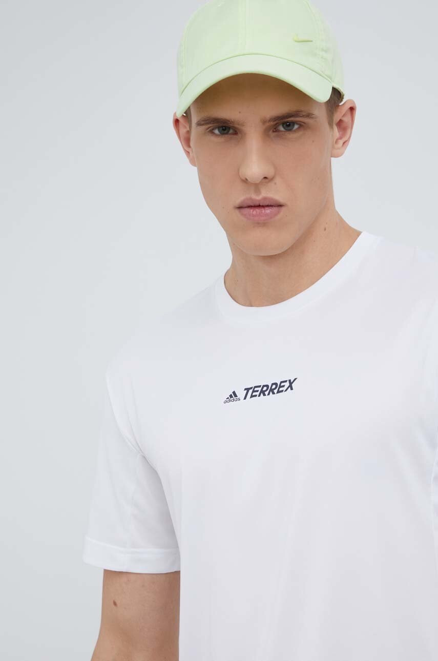 adidas TERREX Спортна тениска Multi H53383 в бяло с принт - Pepit.bg