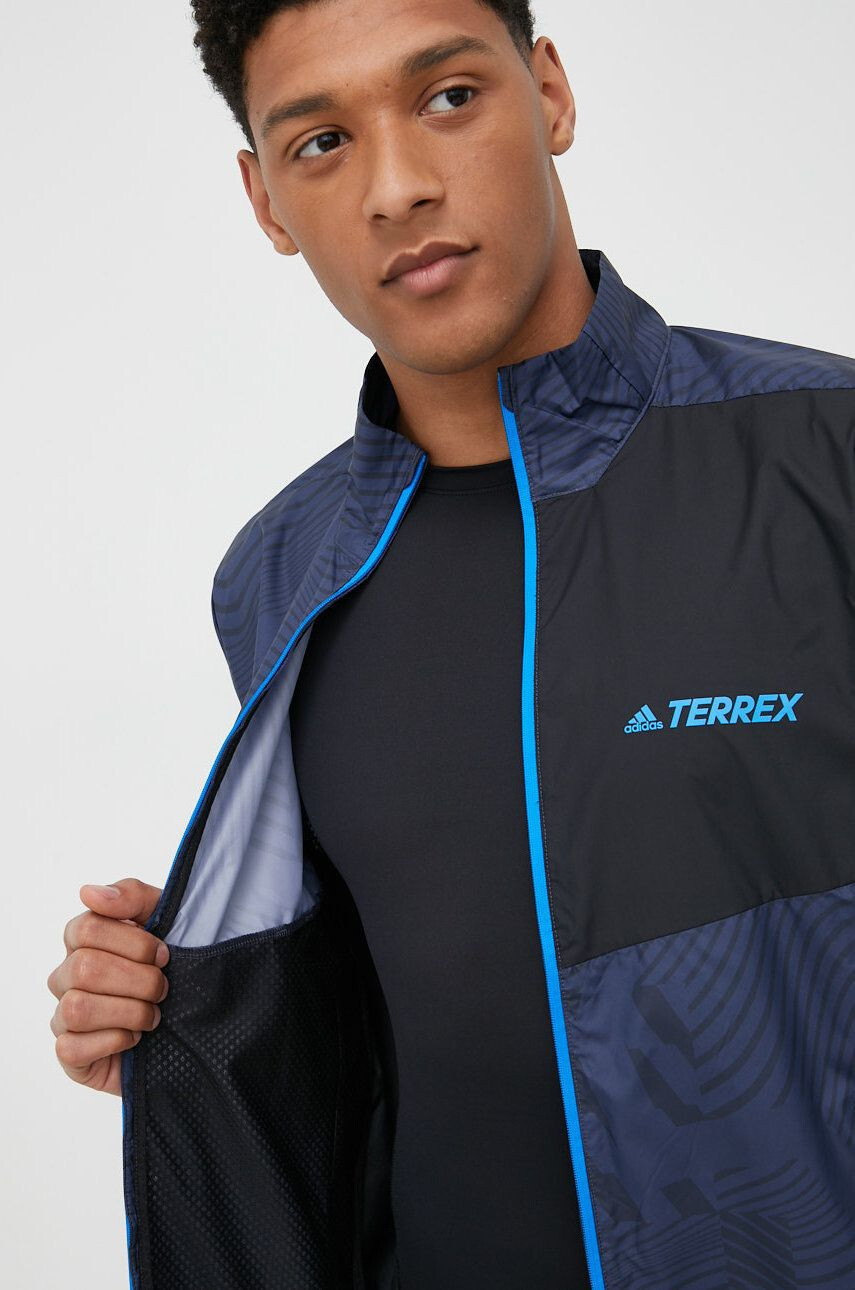 adidas TERREX Ветровка Trail в тъмносиньо - Pepit.bg