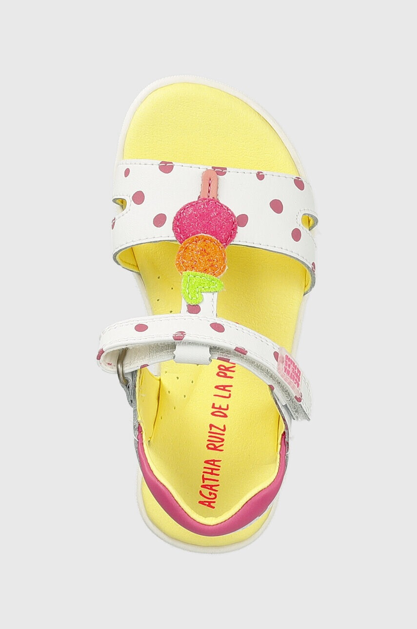 Agatha Ruiz de la Prada Детски сандали от кожа в бяло - Pepit.bg