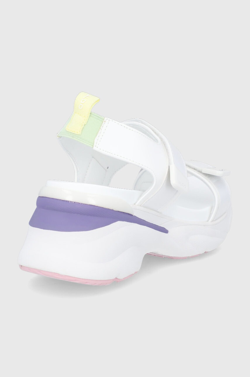 Aldo Сандали Colbie дамски в бяло с платформа - Pepit.bg