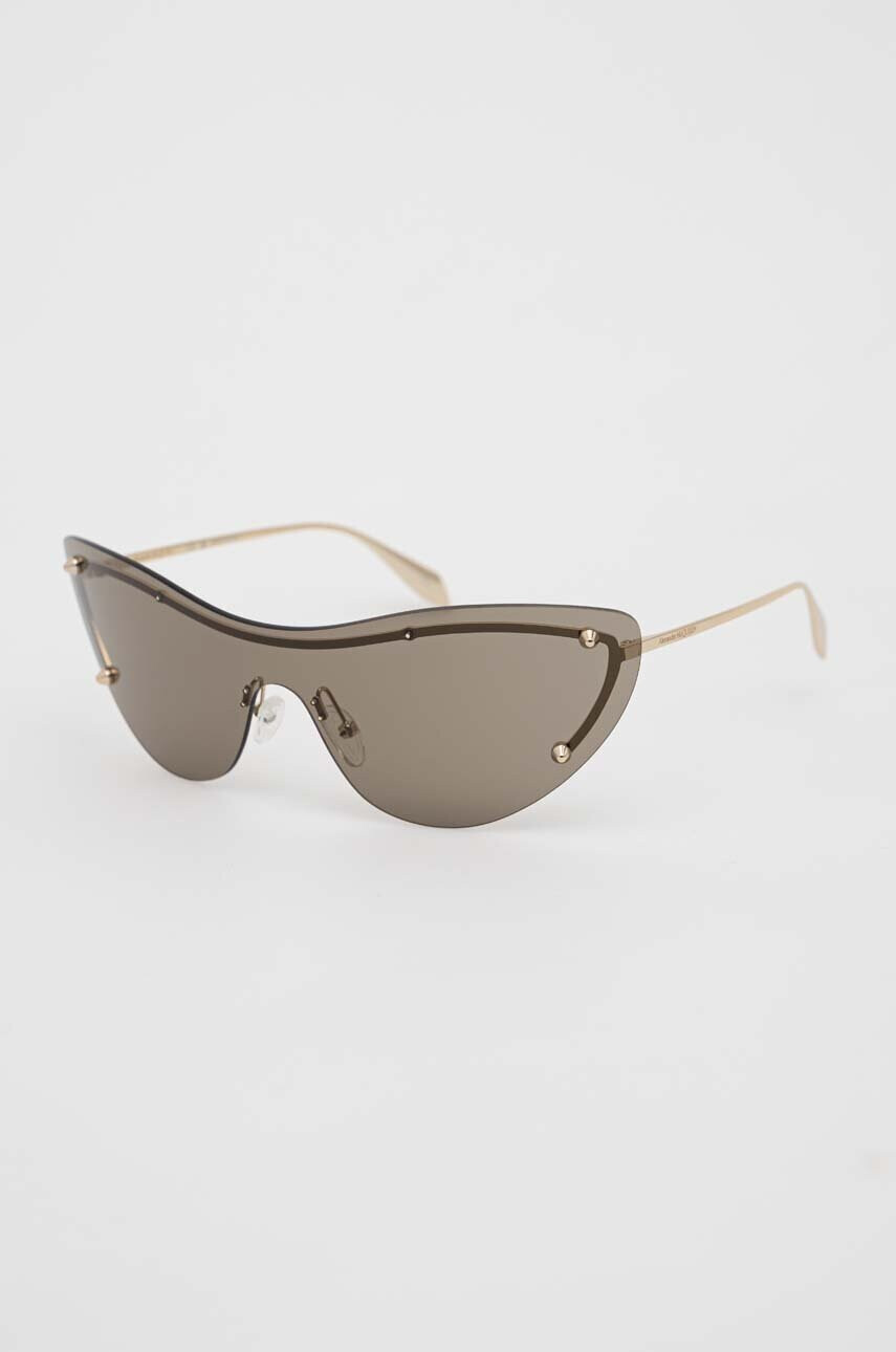 Alexander McQueen Слънчеви очила AM0413S в златисто - Pepit.bg