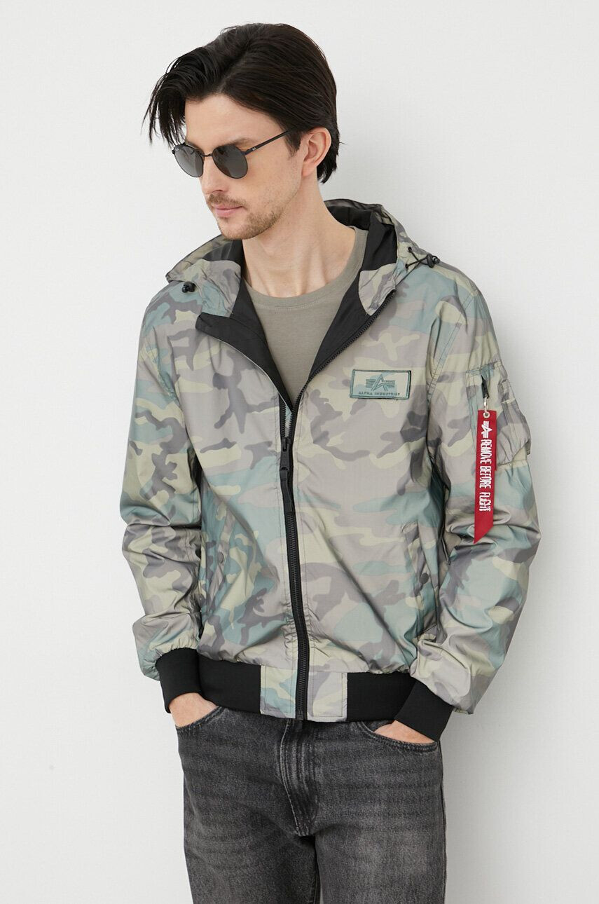 Alpha Industries Яке в зелено с преходна изолация - Pepit.bg