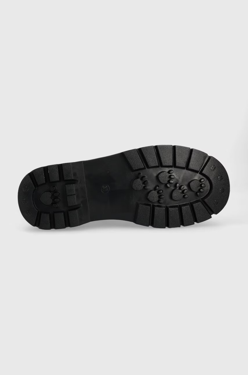 Answear Lab Кубинки в бежово с платформа с лека изолация - Pepit.bg