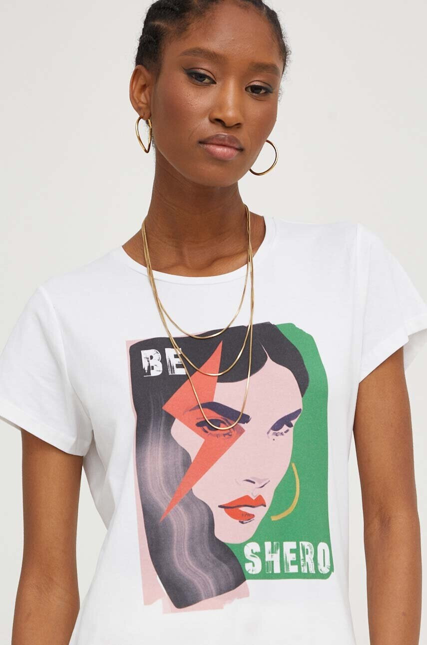 Answear Lab Тениска x limited collection BE SHERO в бяло - Pepit.bg