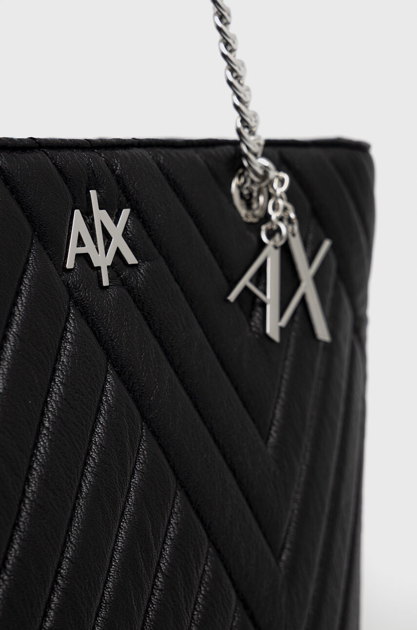 Armani Exchange Чанта в черно - Pepit.bg