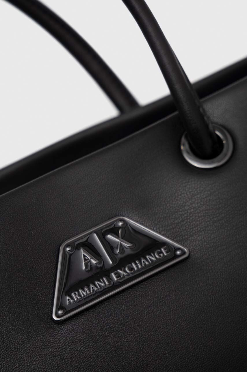 Armani Exchange Чанта в черно - Pepit.bg