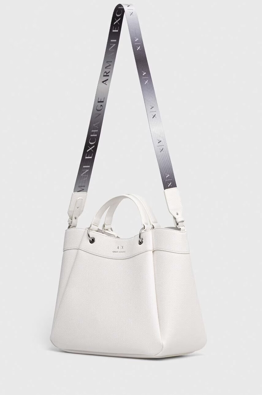 Armani Exchange Чанта в бяло - Pepit.bg