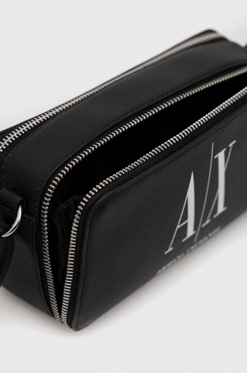 Armani Exchange Чанта в бежово - Pepit.bg