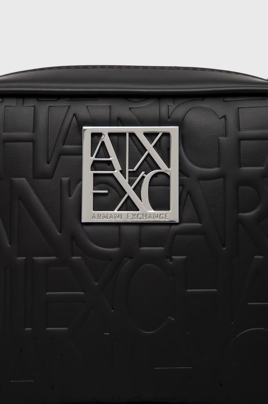 Armani Exchange Чанта в черно - Pepit.bg