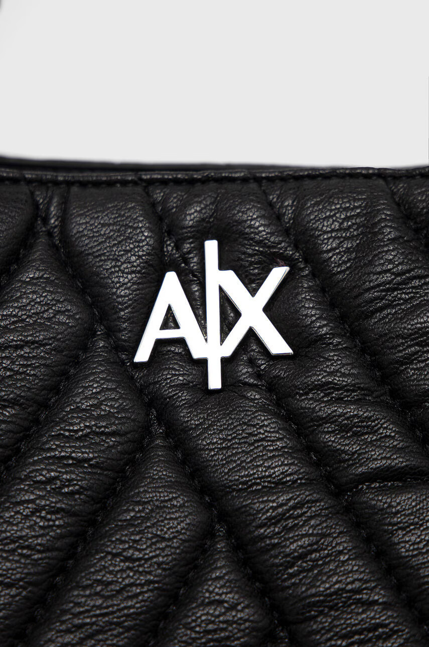 Armani Exchange Чанта в черно - Pepit.bg