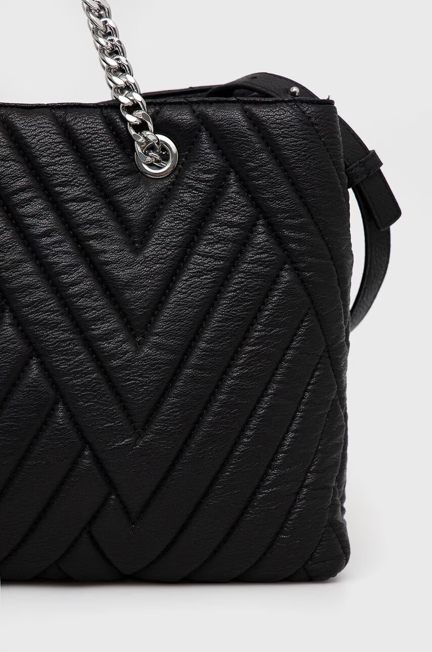 Armani Exchange Чанта в черно - Pepit.bg