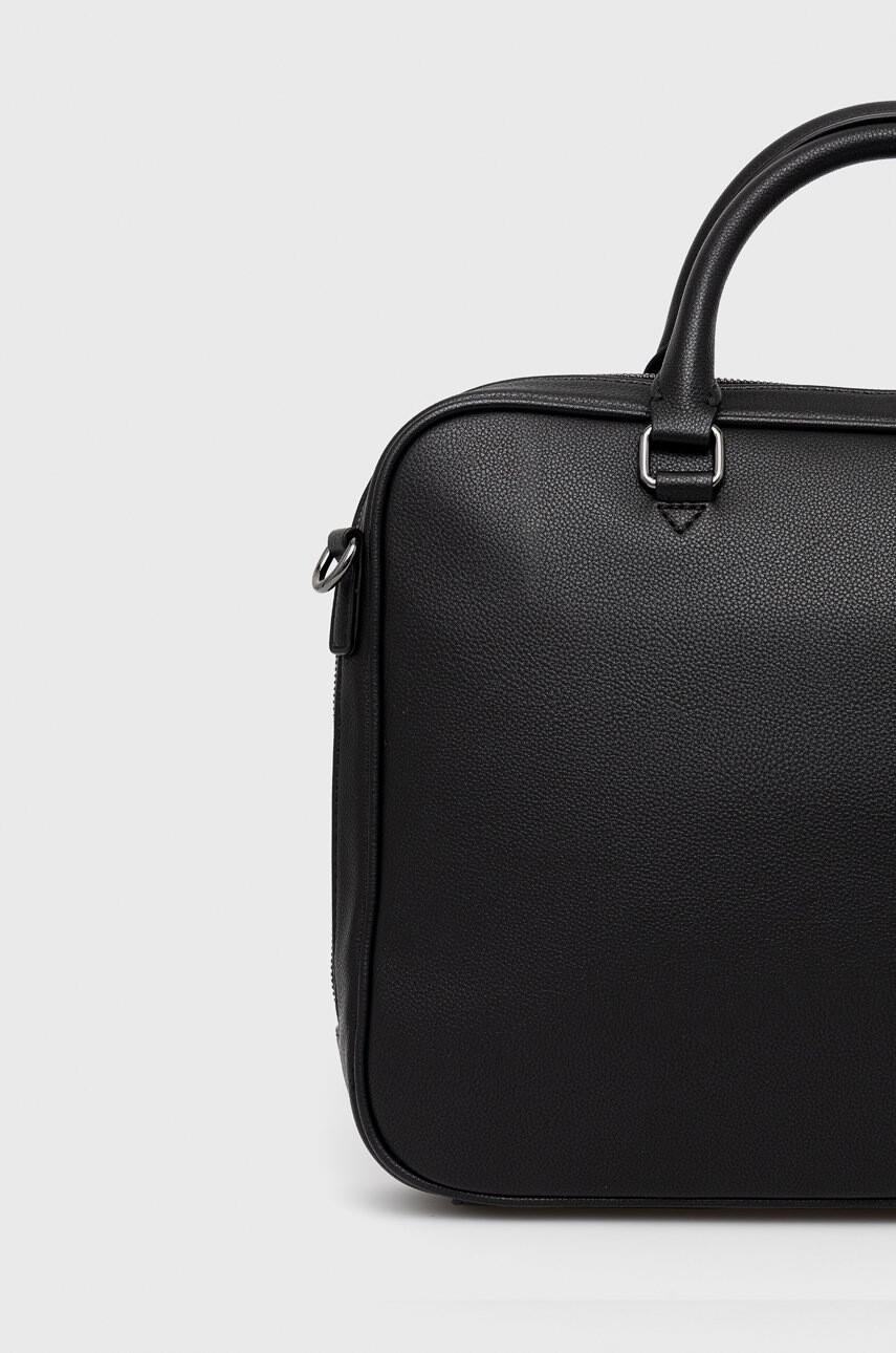 Armani Exchange Чанта за лаптоп в черно - Pepit.bg