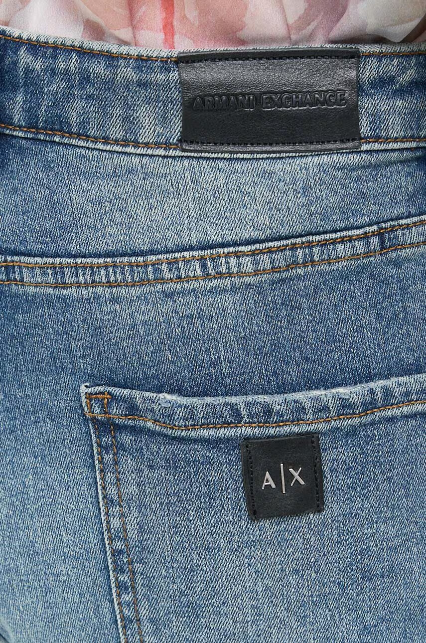Armani Exchange Дънки в със стандартна талия - Pepit.bg