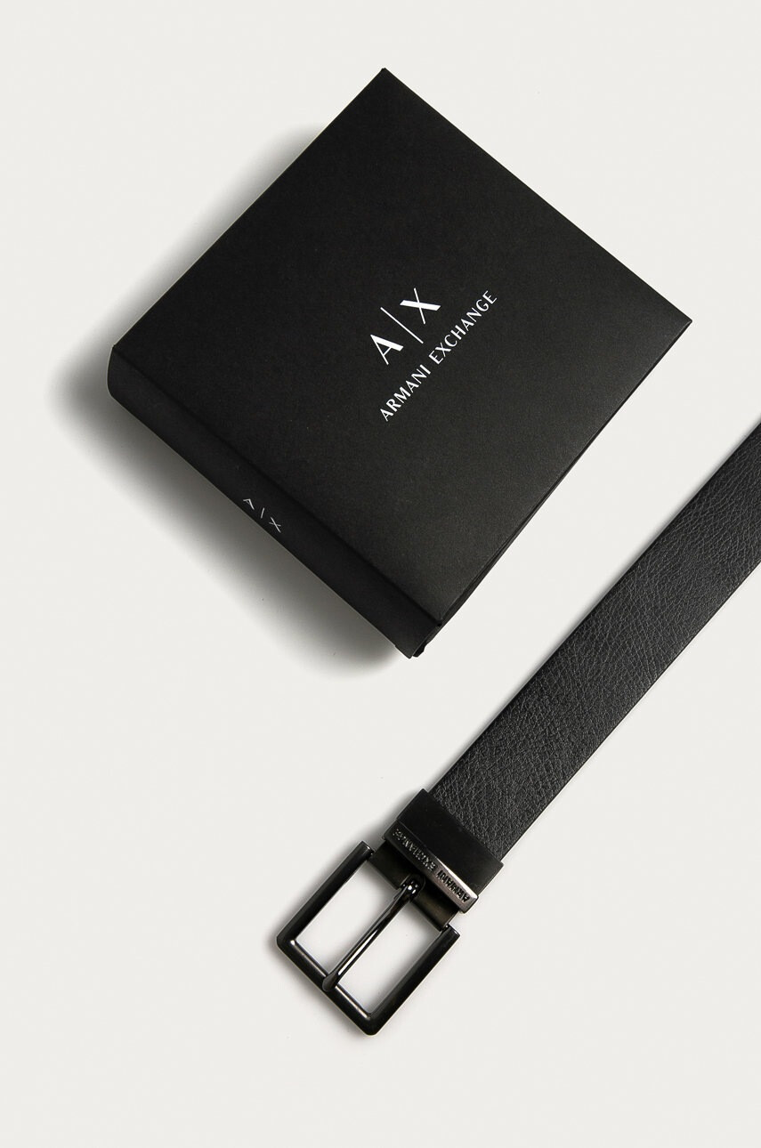 Armani Exchange Кожен колан с две лица - Pepit.bg