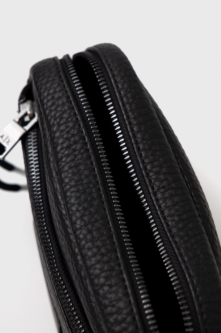 Armani Exchange Козметична чанта - Pepit.bg