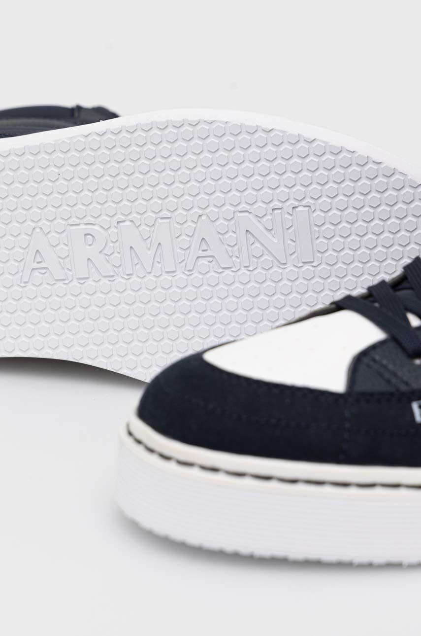 Armani Exchange Маратонки XUZ043.XV640.K487 в тъмносиньо XUZ043 XV640 K487 - Pepit.bg