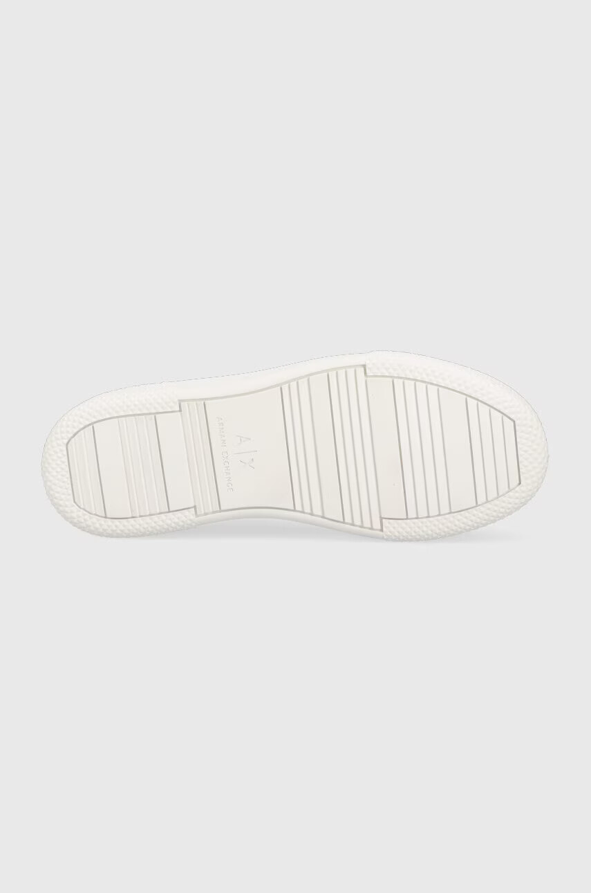 Armani Exchange Ниски кецове в бяло XDX131.XV694.00894 - Pepit.bg