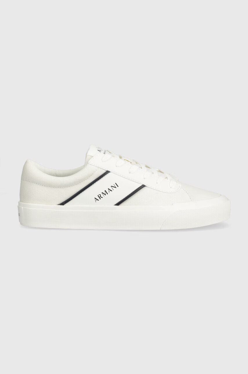 Armani Exchange Ниски кецове в бяло XUX165.XV652.S522 - Pepit.bg