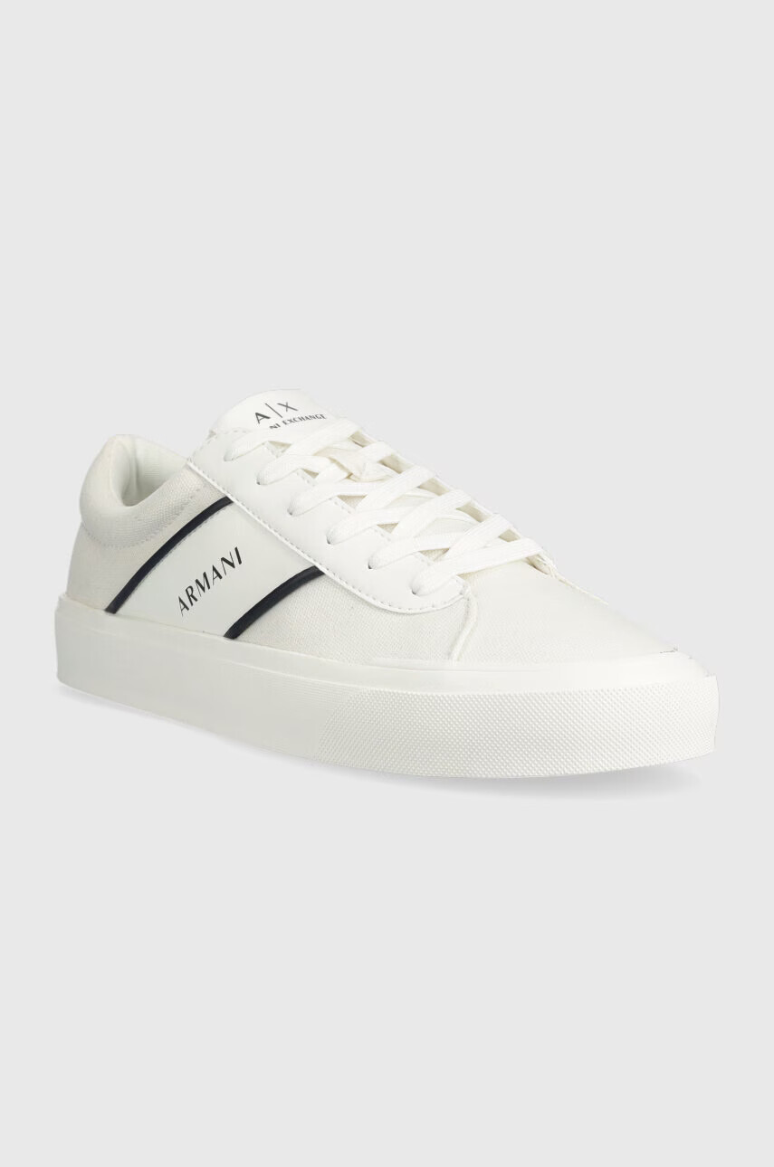 Armani Exchange Ниски кецове в бяло XUX165.XV652.S522 - Pepit.bg