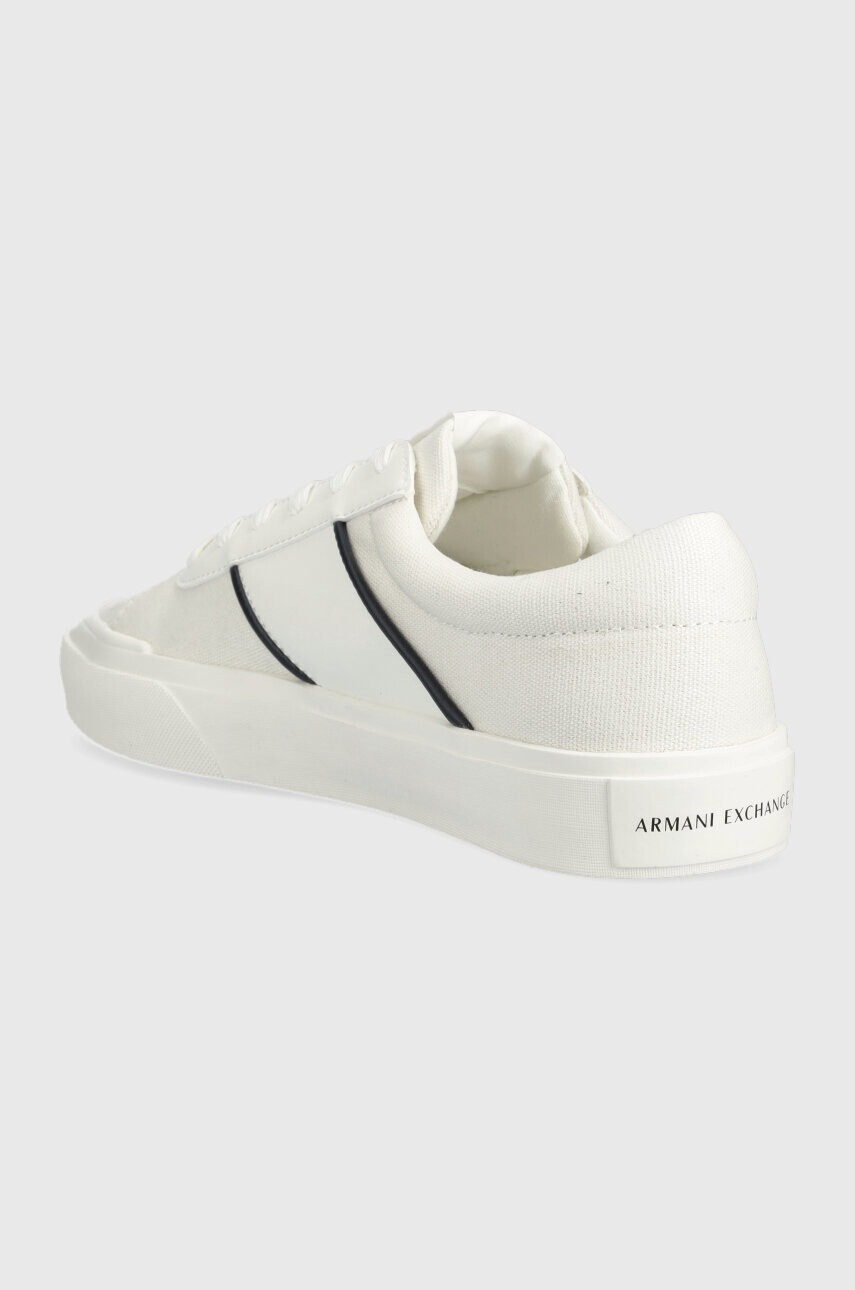 Armani Exchange Ниски кецове в бяло XUX165.XV652.S522 - Pepit.bg