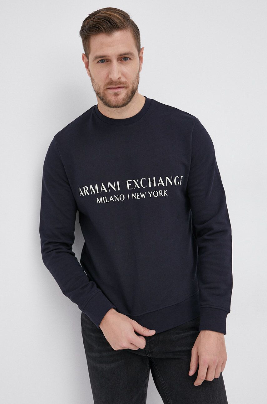 Armani Exchange Памучен суичър мъжки в тъмносиньо с принт - Pepit.bg