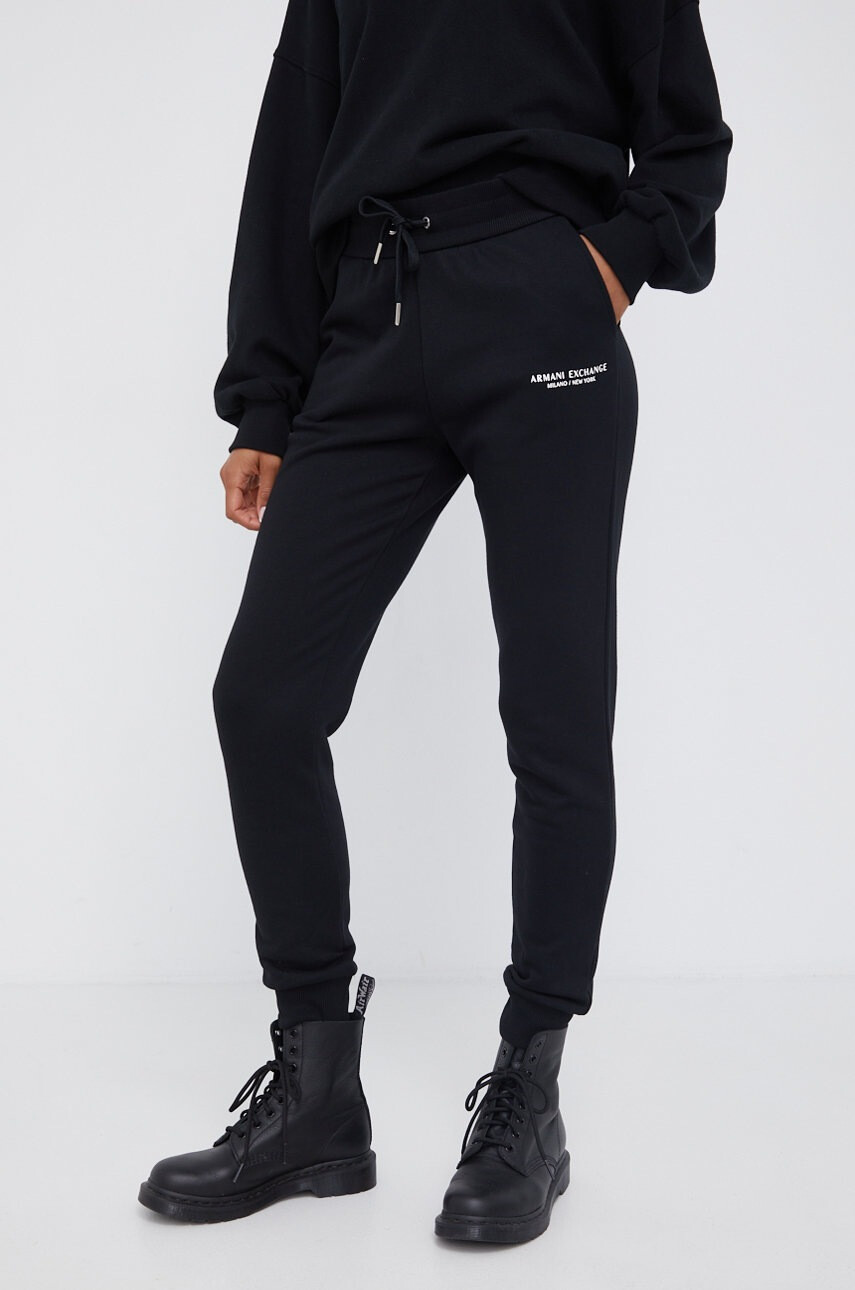 Armani Exchange Панталони - Pepit.bg
