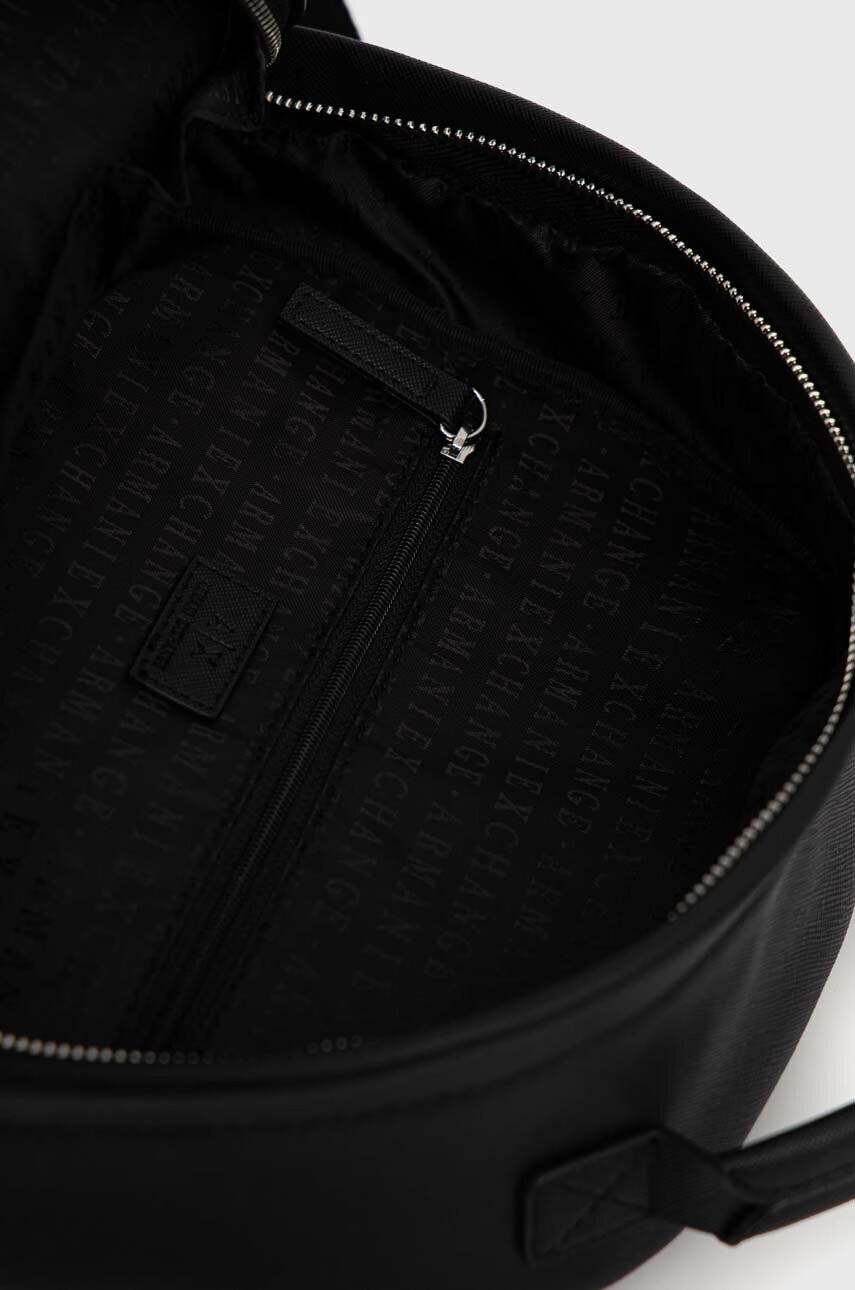 Armani Exchange Раница в черно малък размер с принт - Pepit.bg