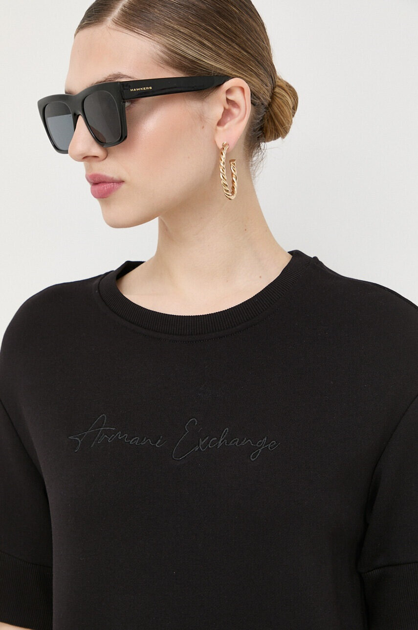 Armani Exchange Рокля в бяло къс модел със стандартна кройка - Pepit.bg