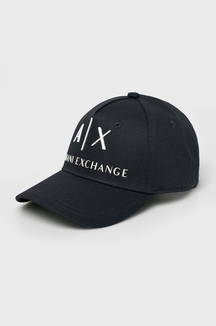 Armani Exchange Шапка в тъмносиньо с апликация - Pepit.bg