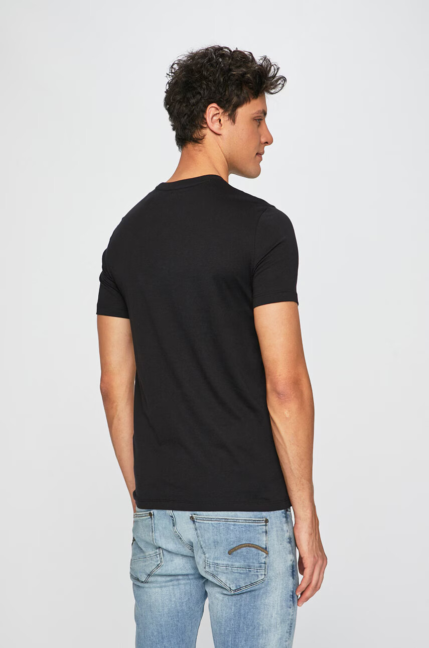 Armani Exchange Тениска в черно с принт - Pepit.bg