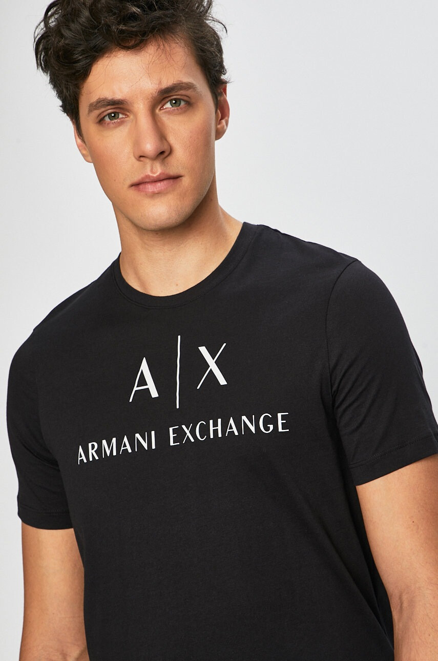 Armani Exchange Тениска в черно с принт - Pepit.bg