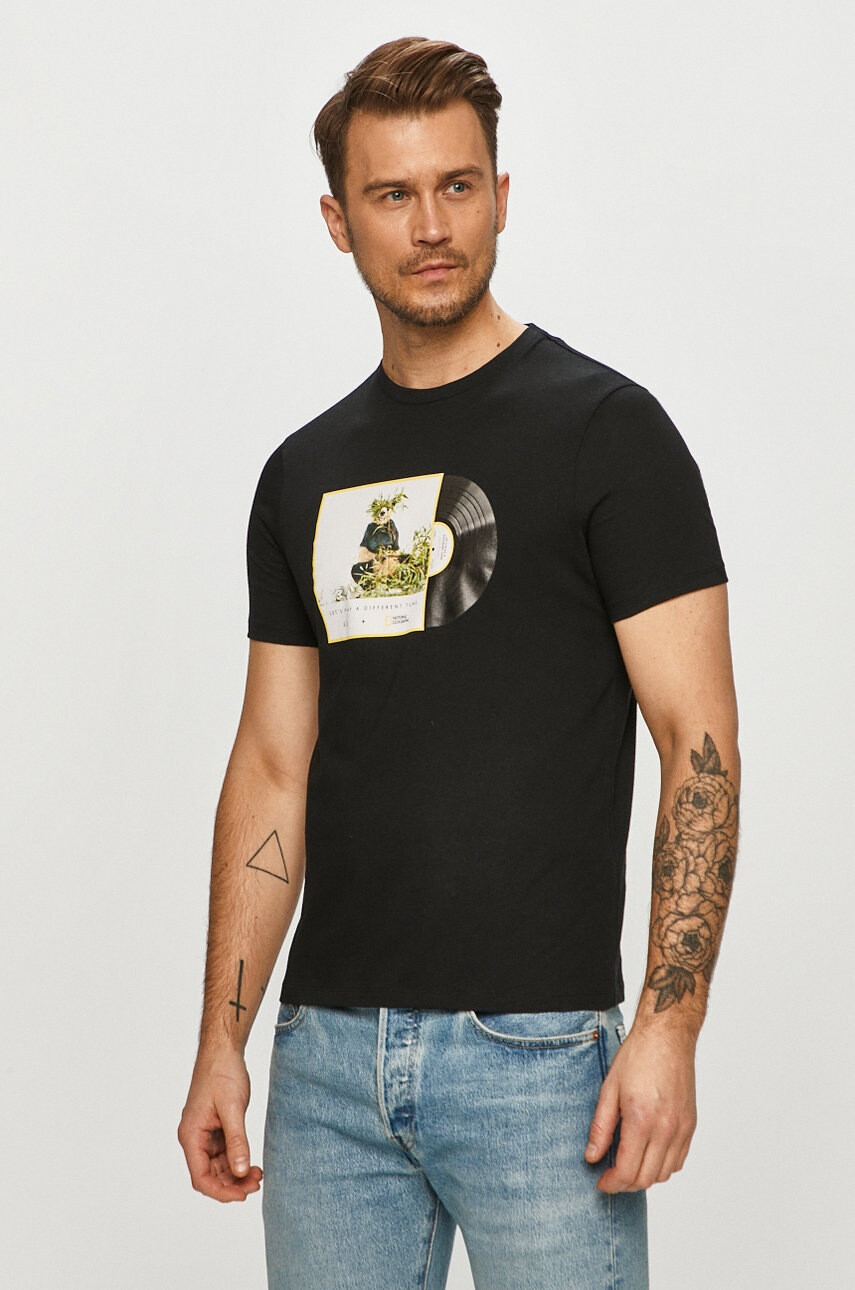 Armani Exchange Тениска x National Geographic - Pepit.bg