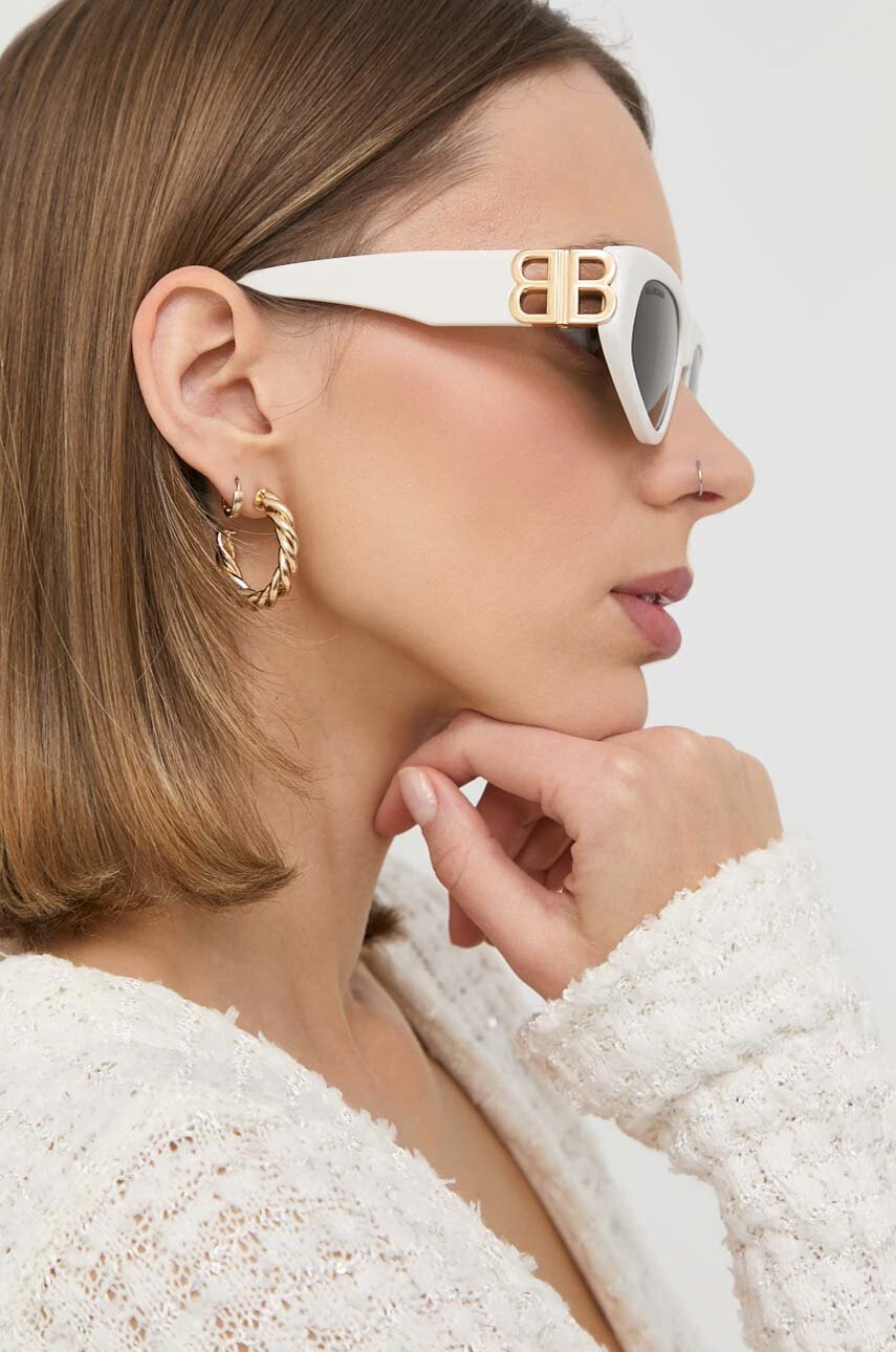 Balenciaga Слънчеви очила в бяло - Pepit.bg