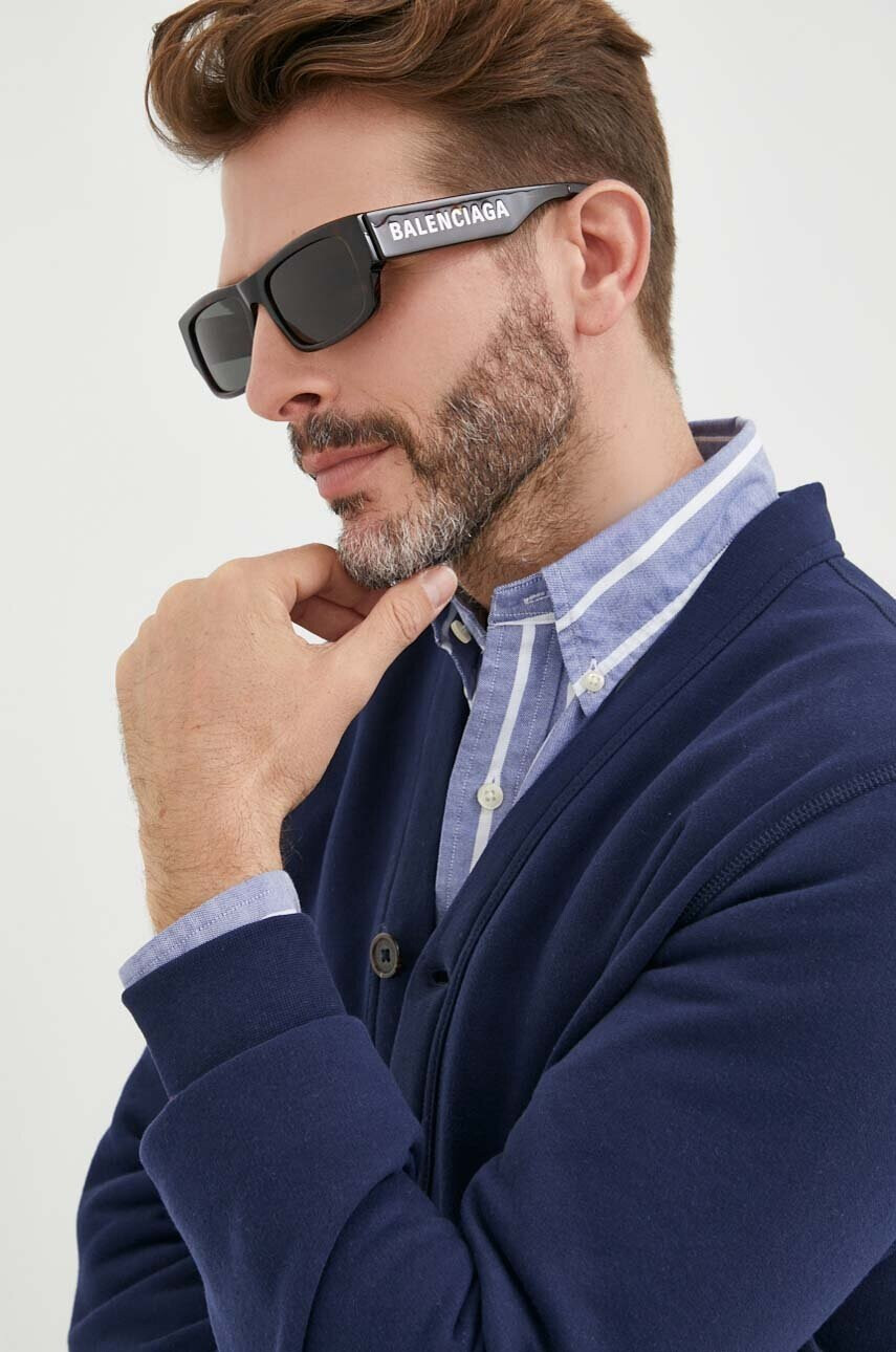 Balenciaga Слънчеви очила в кафяво - Pepit.bg