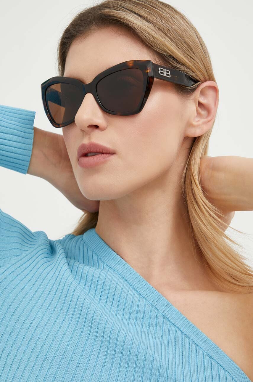Balenciaga Слънчеви очила BB0271S в кафяво - Pepit.bg