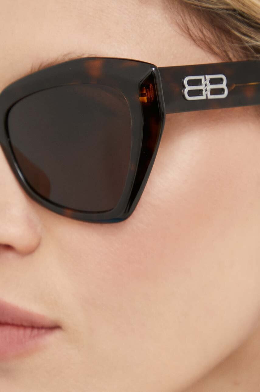 Balenciaga Слънчеви очила BB0271S в кафяво - Pepit.bg