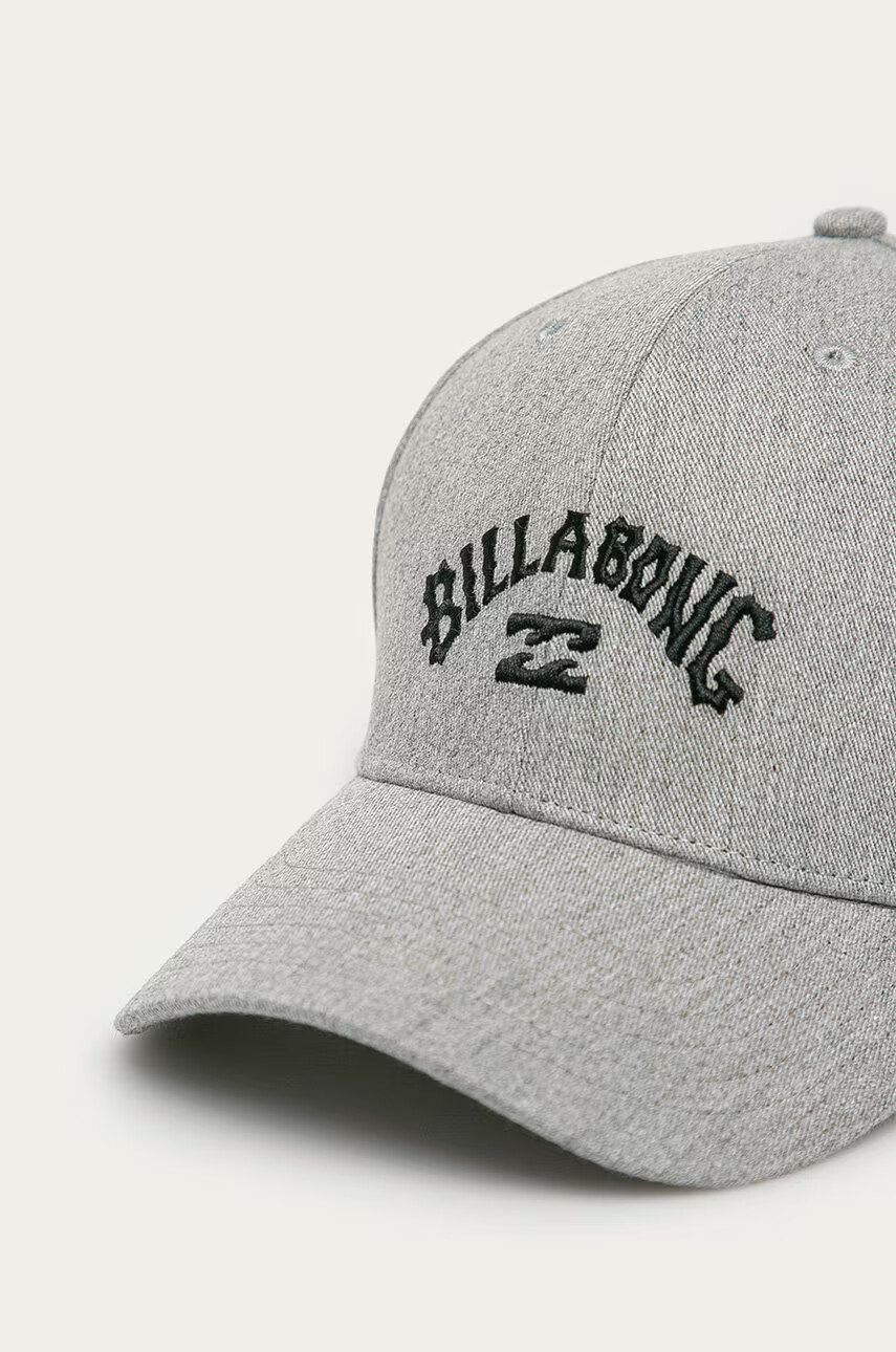Billabong Шапка в сиво с принт - Pepit.bg