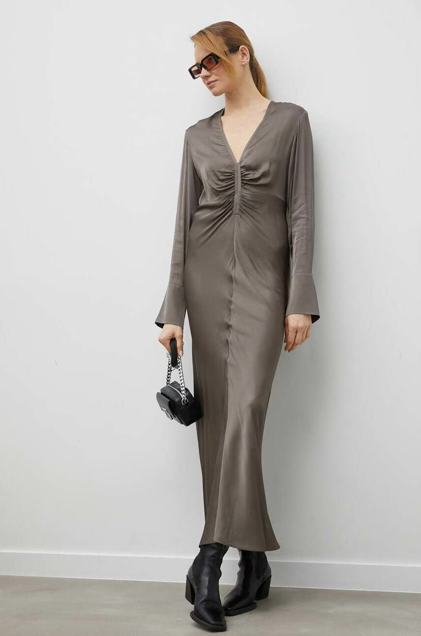Herskind Рокля в зелено дълъг модел със стандартна кройка - Pepit.bg
