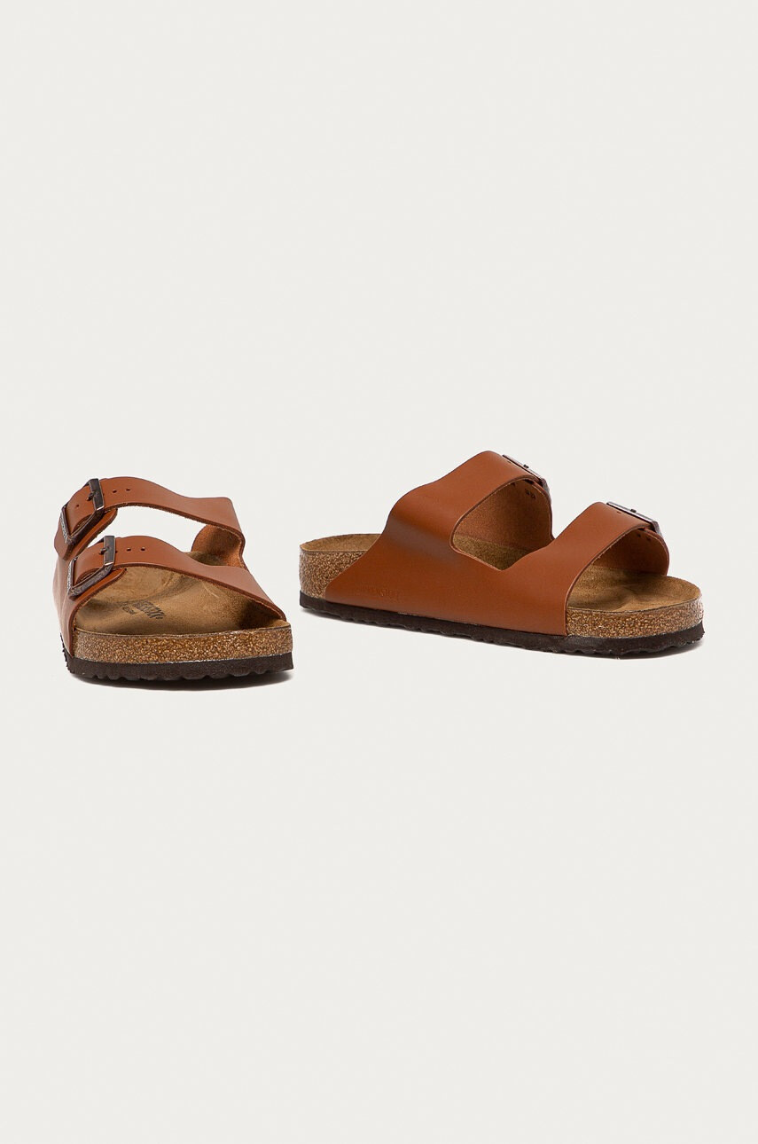 Birkenstock Кожени чехли Arizona в кафяво - Pepit.bg