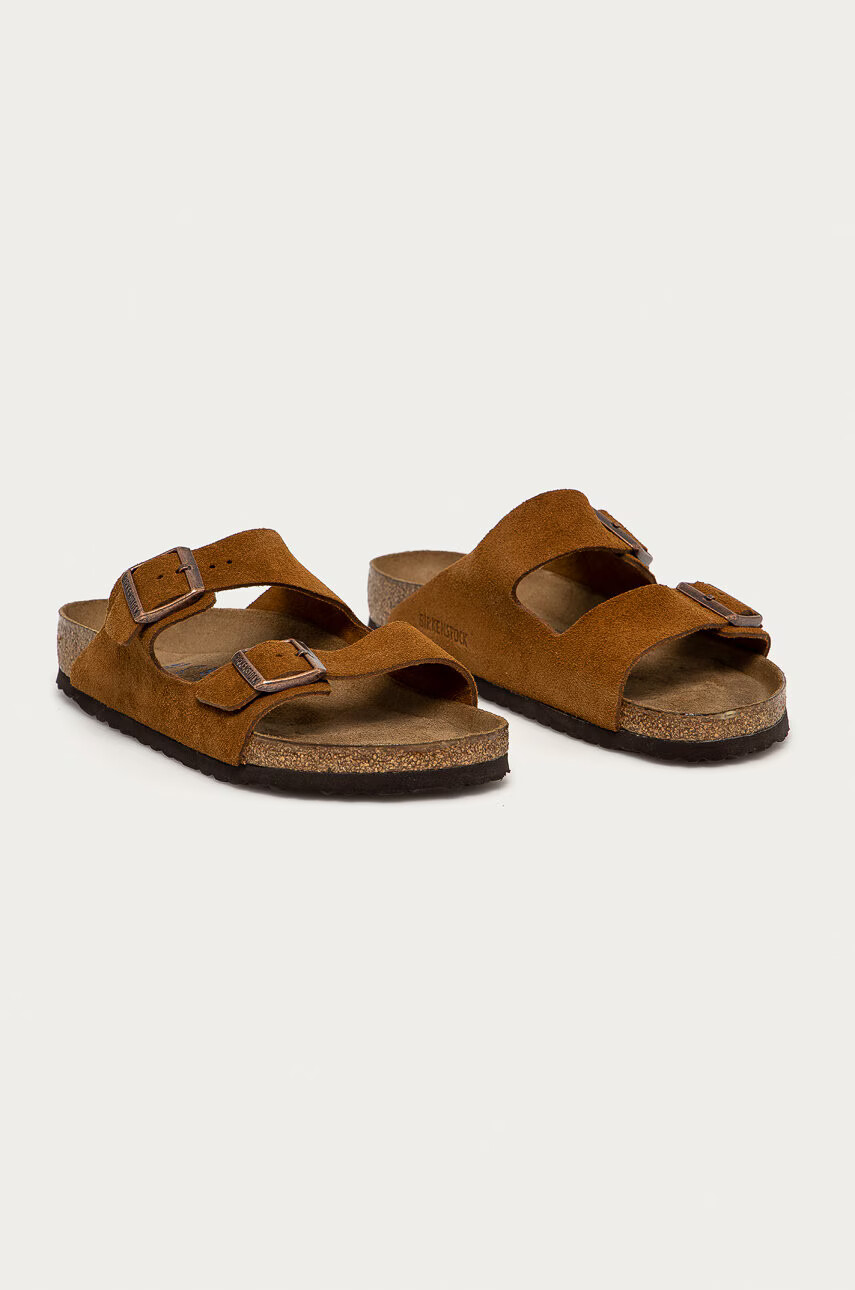 Birkenstock Кожени чехли в тъмносиньо - Pepit.bg