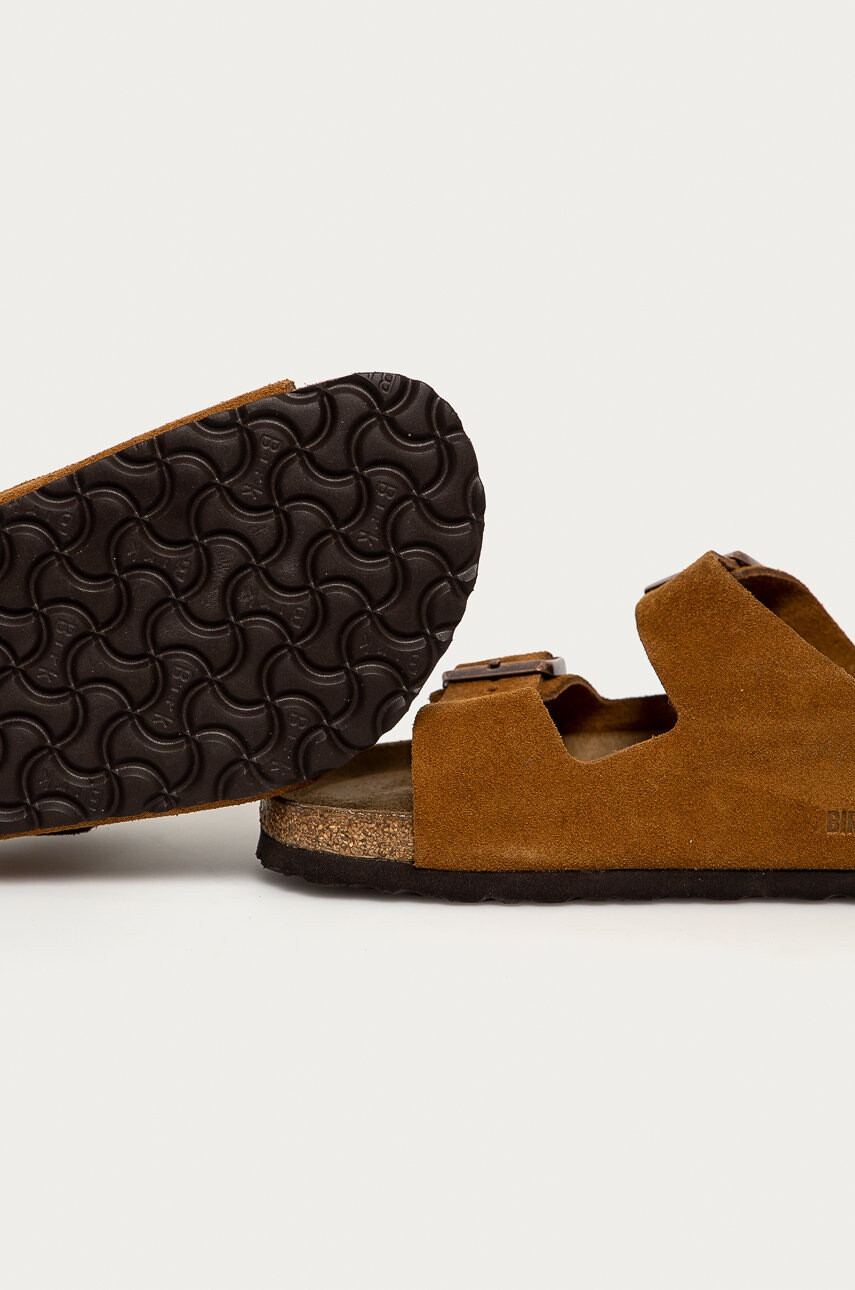 Birkenstock Кожени чехли в тъмносиньо - Pepit.bg