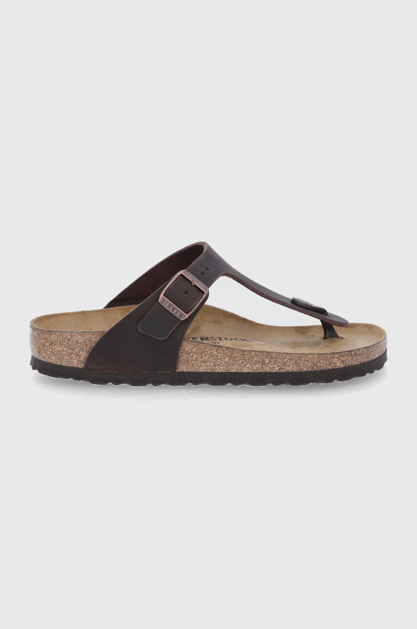 Birkenstock Кожени джапанки Gizeh дамски в кафяво с равна подметка - Pepit.bg