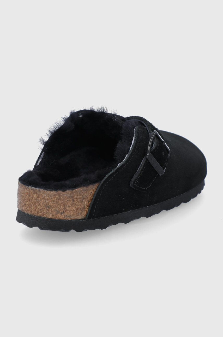 Birkenstock Велурени чехли в черно - Pepit.bg