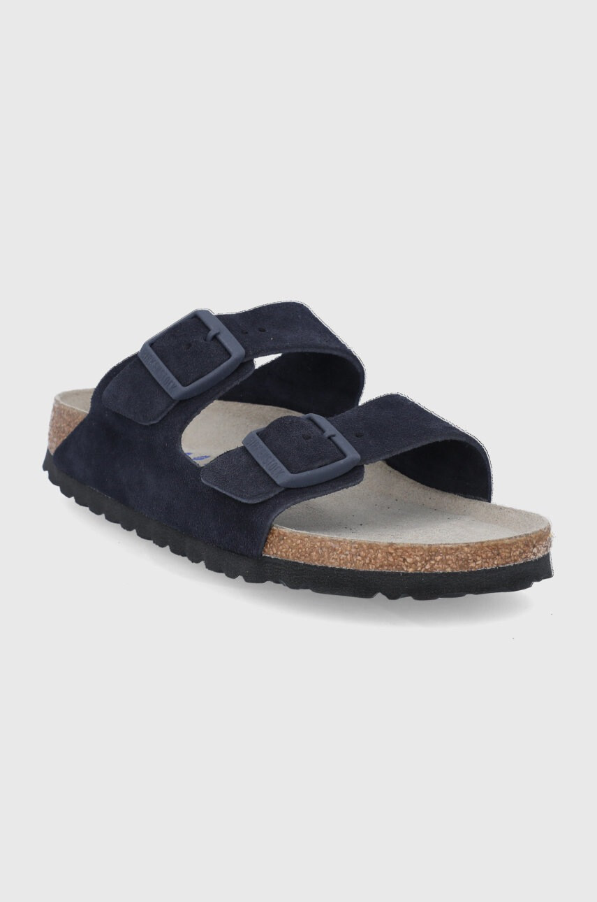 Birkenstock Велурени чехли Arizona дамски в тъмносиньо - Pepit.bg