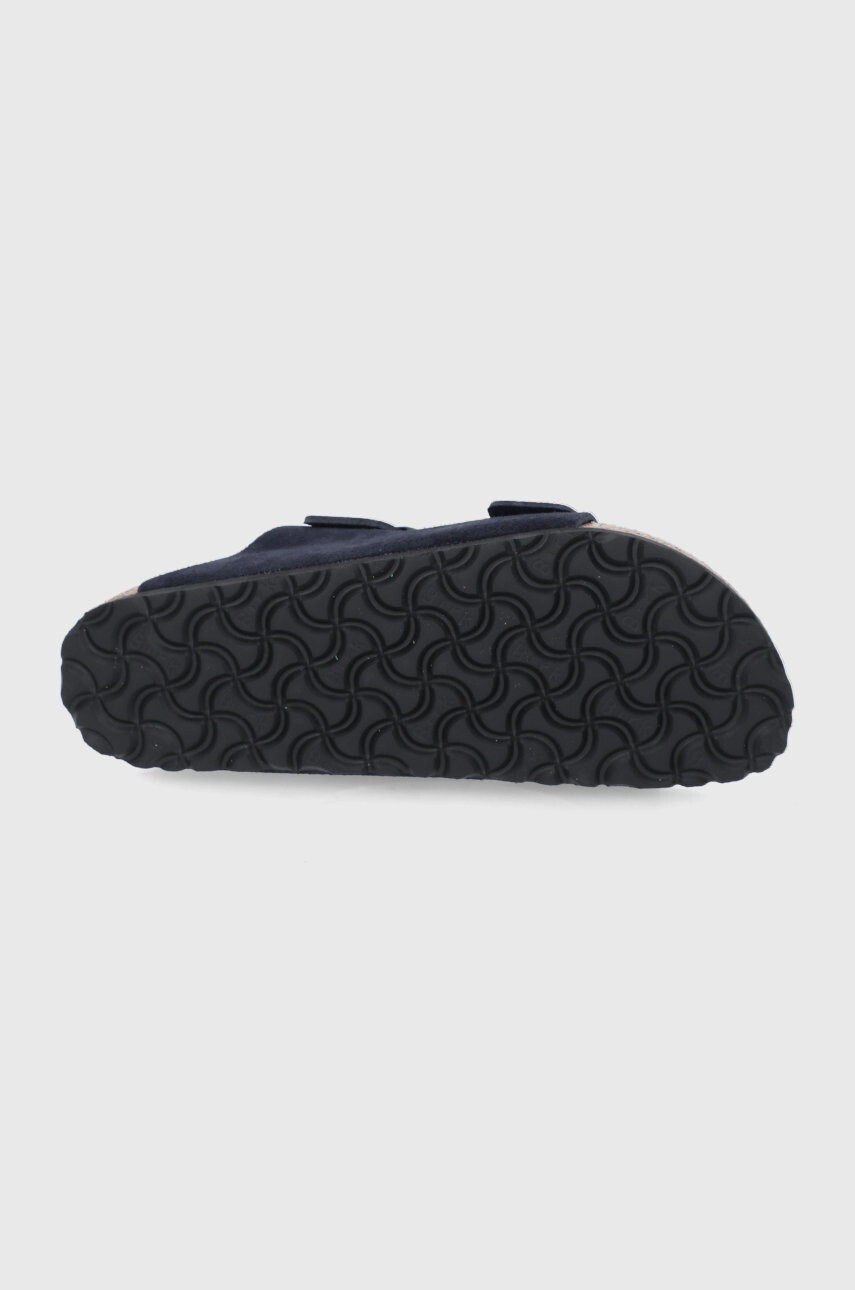 Birkenstock Велурени чехли Arizona дамски в тъмносиньо - Pepit.bg