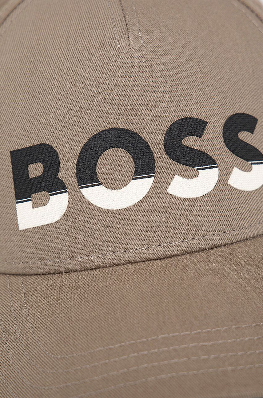 Boss Green Памучна шапка с козирка BOSS Boss Athleisure в зелено с принт - Pepit.bg