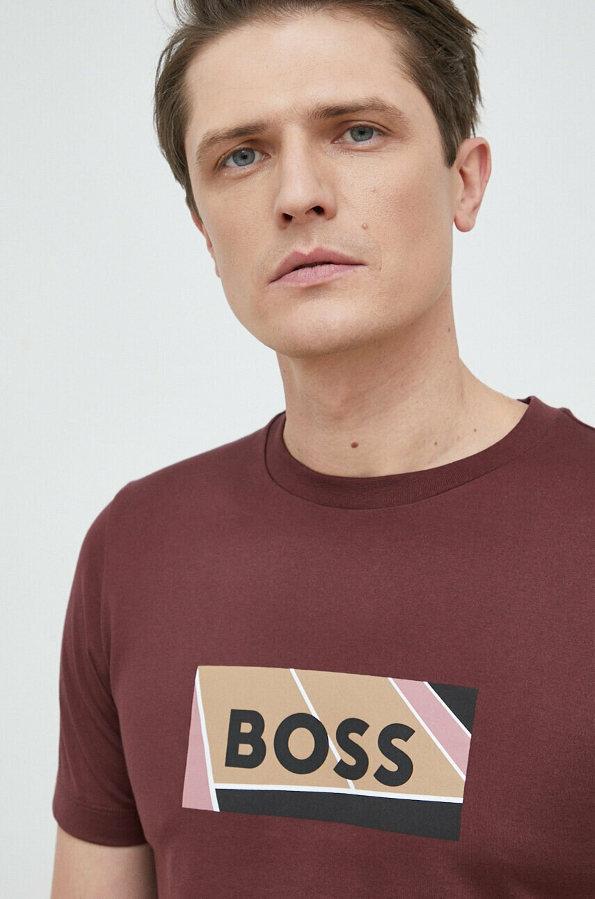 Boss Памучна тениска в бордо с принт - Pepit.bg